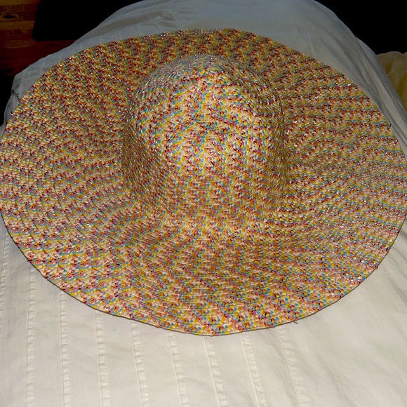 A Beautiful Sun Hat Sparkly Pink Light Blue Yellow and White Tweed;Its So Pretty - Picture 10 of 12